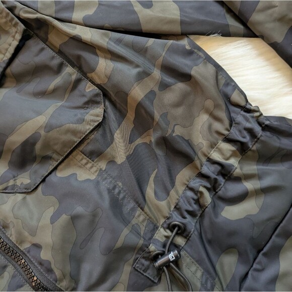 Blanc Noir MASTERMIND CAMO ANORAK Lightweight Green Black Jacket XS - Picture 9 of 10